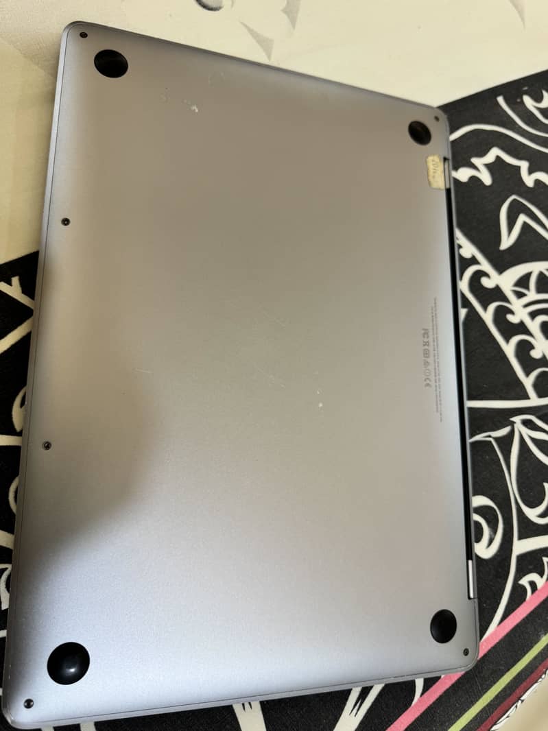 MacBook pro 2017 4