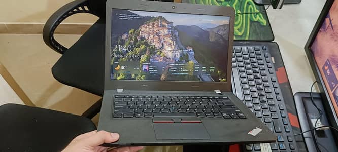 Lenovo ThinkPad 4th Gen urgent sale