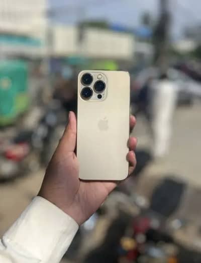 Apple iPhone 13 Pro