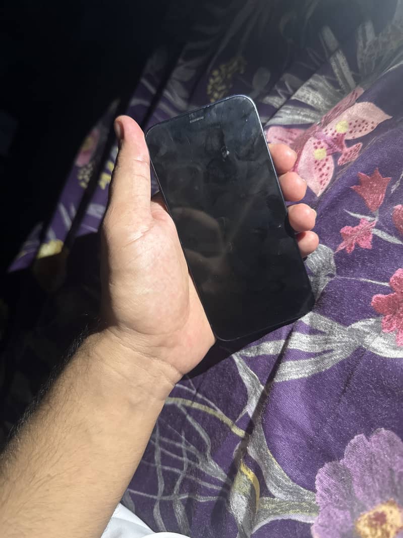 Apple iPhone 12 mini 6