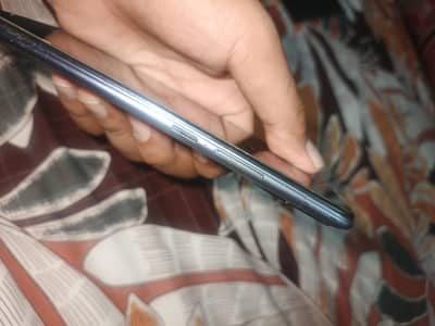 Infinix hot 8