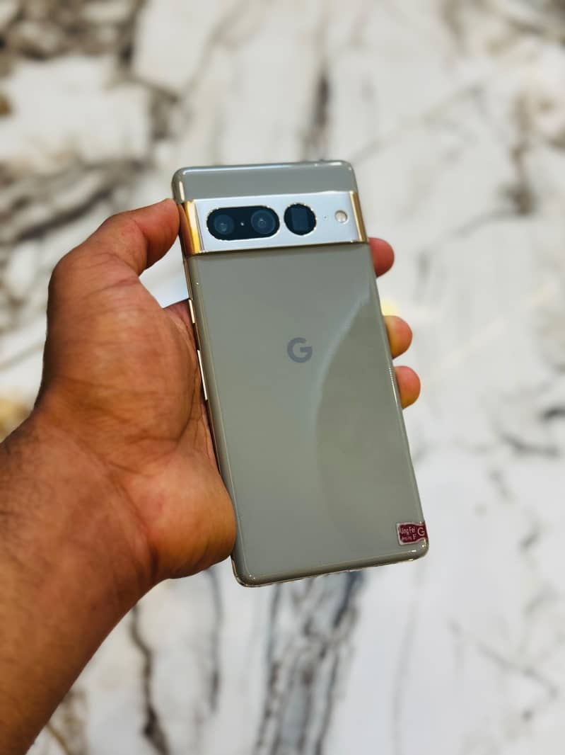 Google Pixel 7 Pro 0