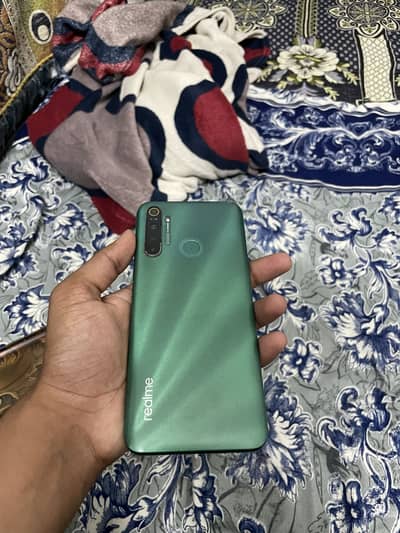 Realme 5i