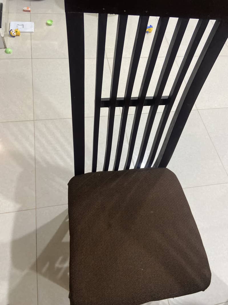 Dinning Table 6