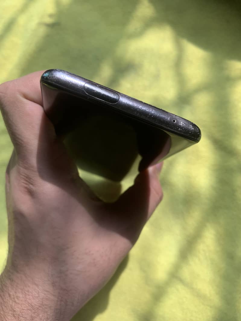 One Plus 7 Pro 5