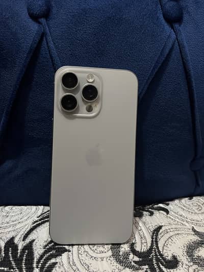 Apple iPhone 15 Pro Max