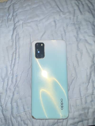 OPPO A52