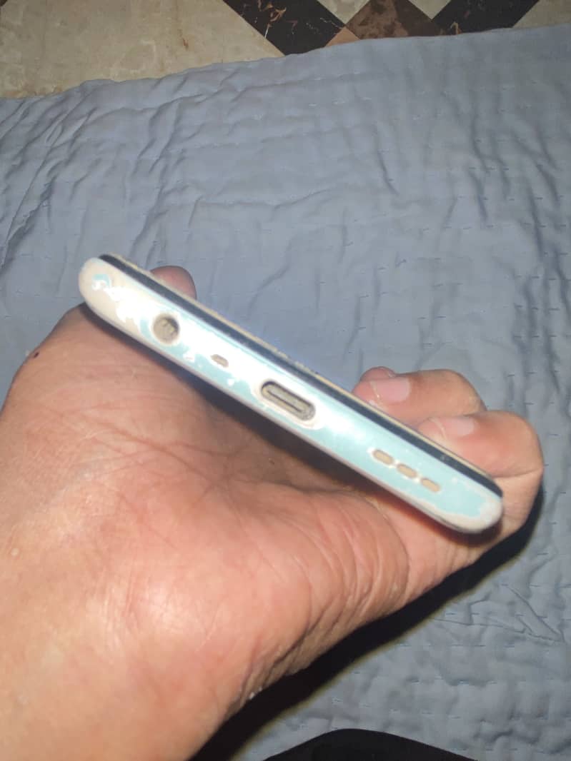 OPPO A52 3