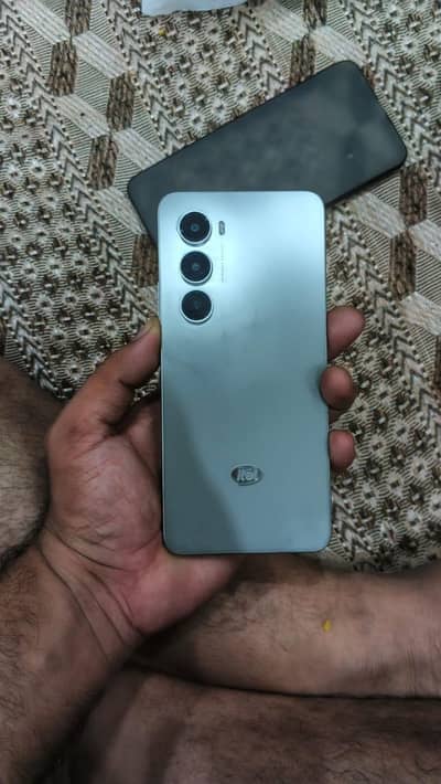 ITEL A100