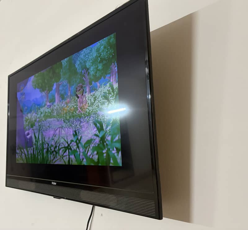 Haier LED 2