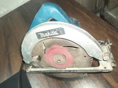 Makita