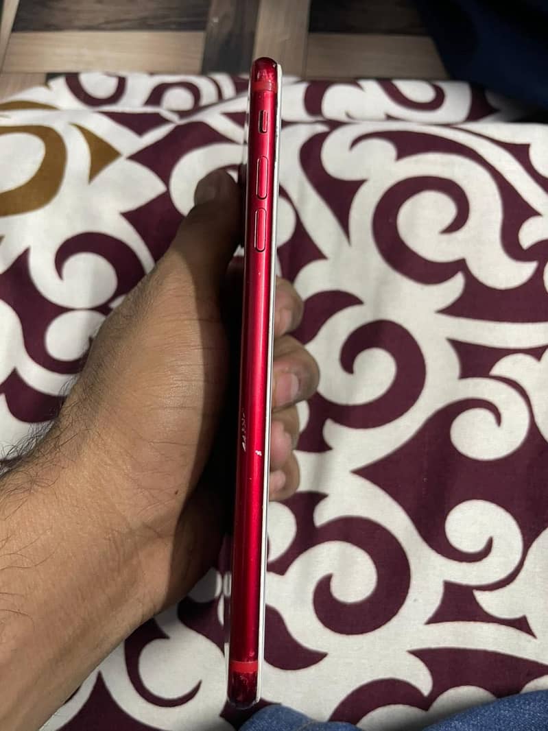 Apple iPhone 7 Plus 1