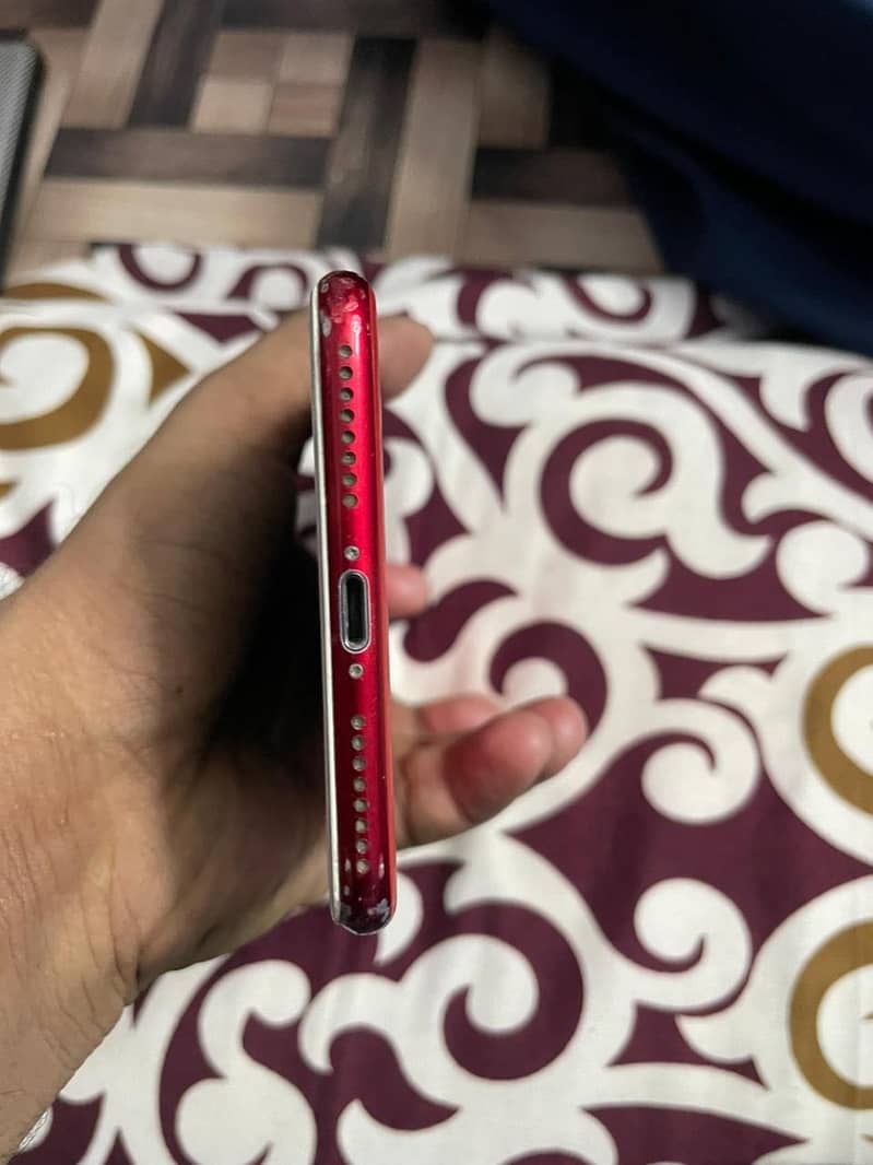 Apple iPhone 7 Plus 6