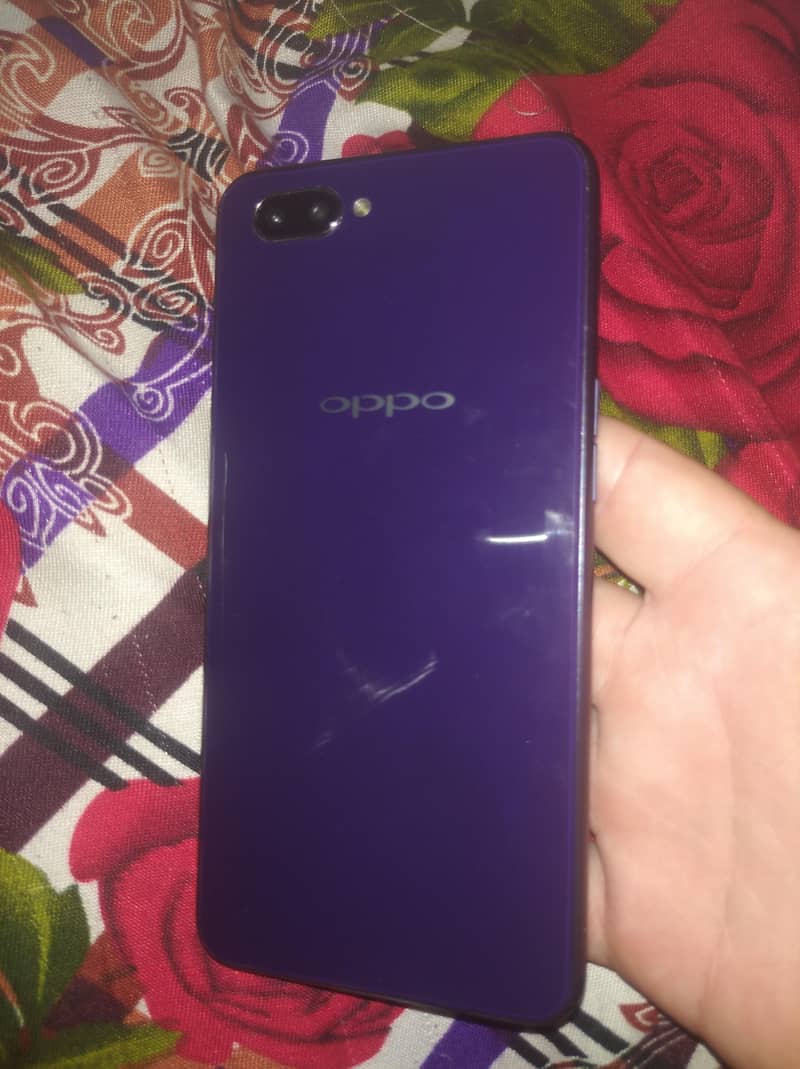 OPPO A3s 1