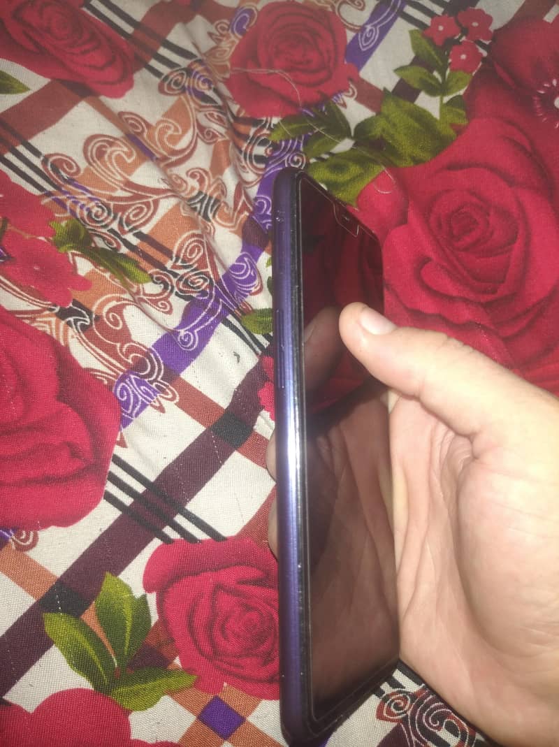 OPPO A3s 3