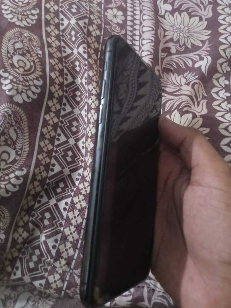 Apple iPhone X 1