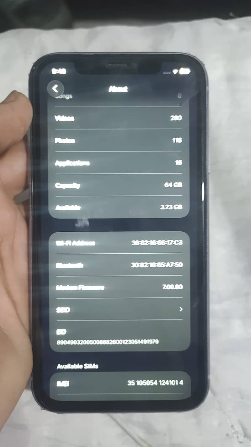 Apple iPhone 11 8