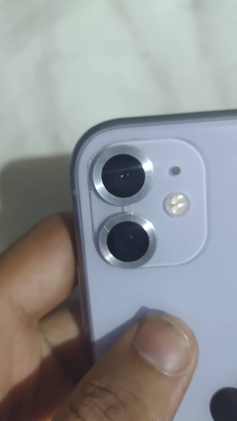 Apple iPhone 11 13