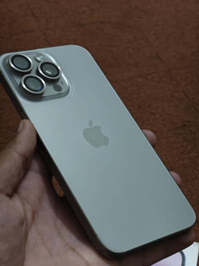 iPhone 15 Pro Max 256GB Non PTA + iConnect SIM Device
