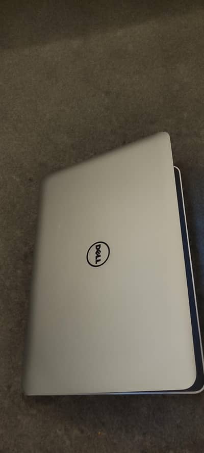 Dell Precision M3800 Work station