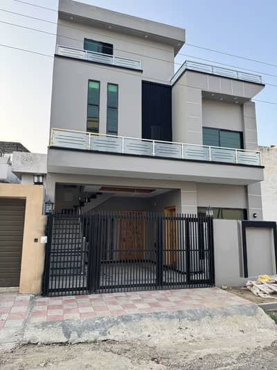 Owner Luxury House With Swimming Pool | Premium Block | Near Main Market | Investor Rate | Emergency Sale
