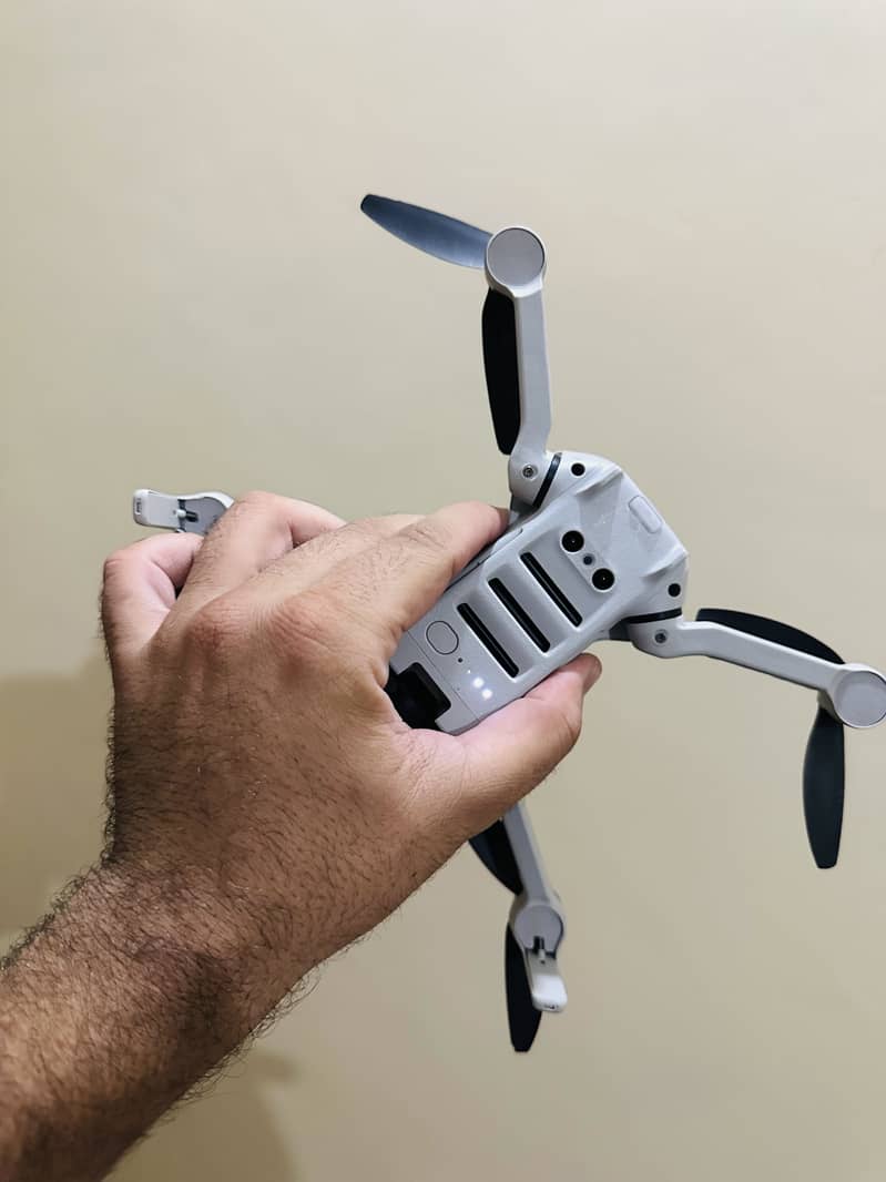 DJI MINI 2 1