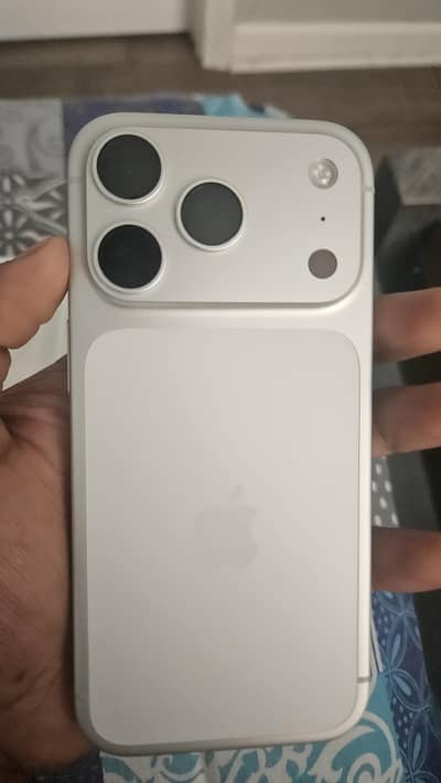 Apple iPhone 17 Pro