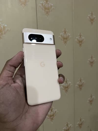 Google Pixel 8