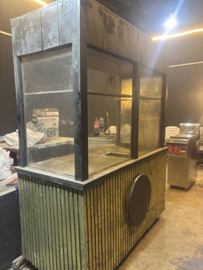 Burger Shawarma counter