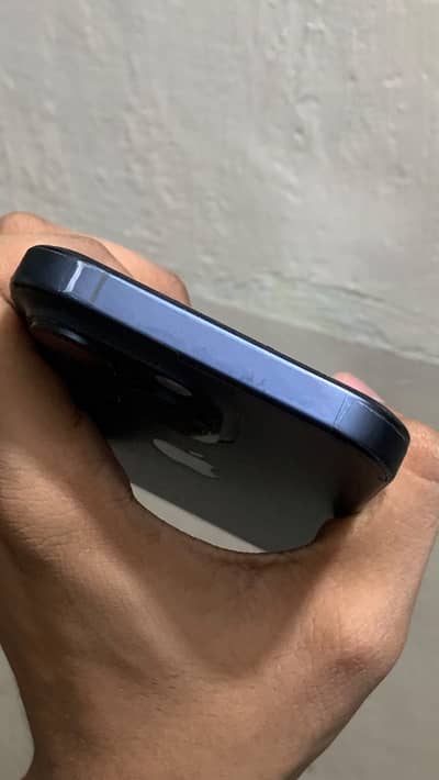 Apple iPhone 15 Pro