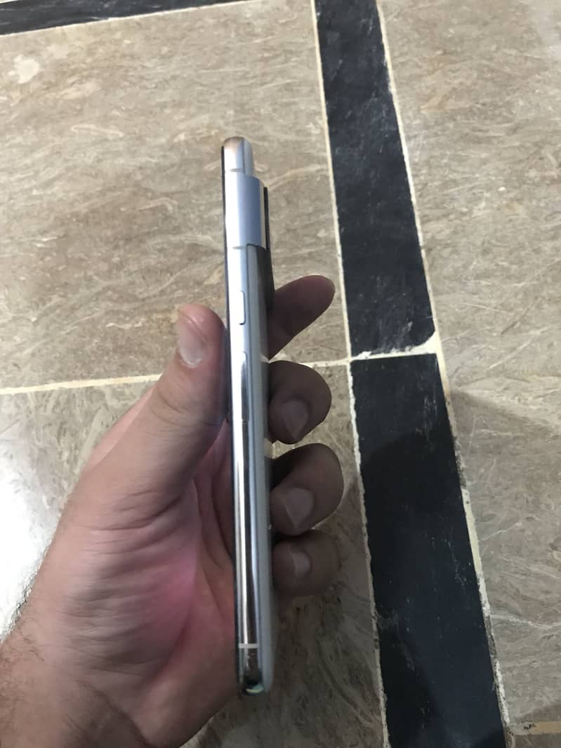 Google Pixel 8 Pro 1