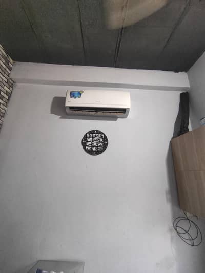 Kingwood Inverter AC 1.5 Ton – Excellent Condition | Fast Cooling