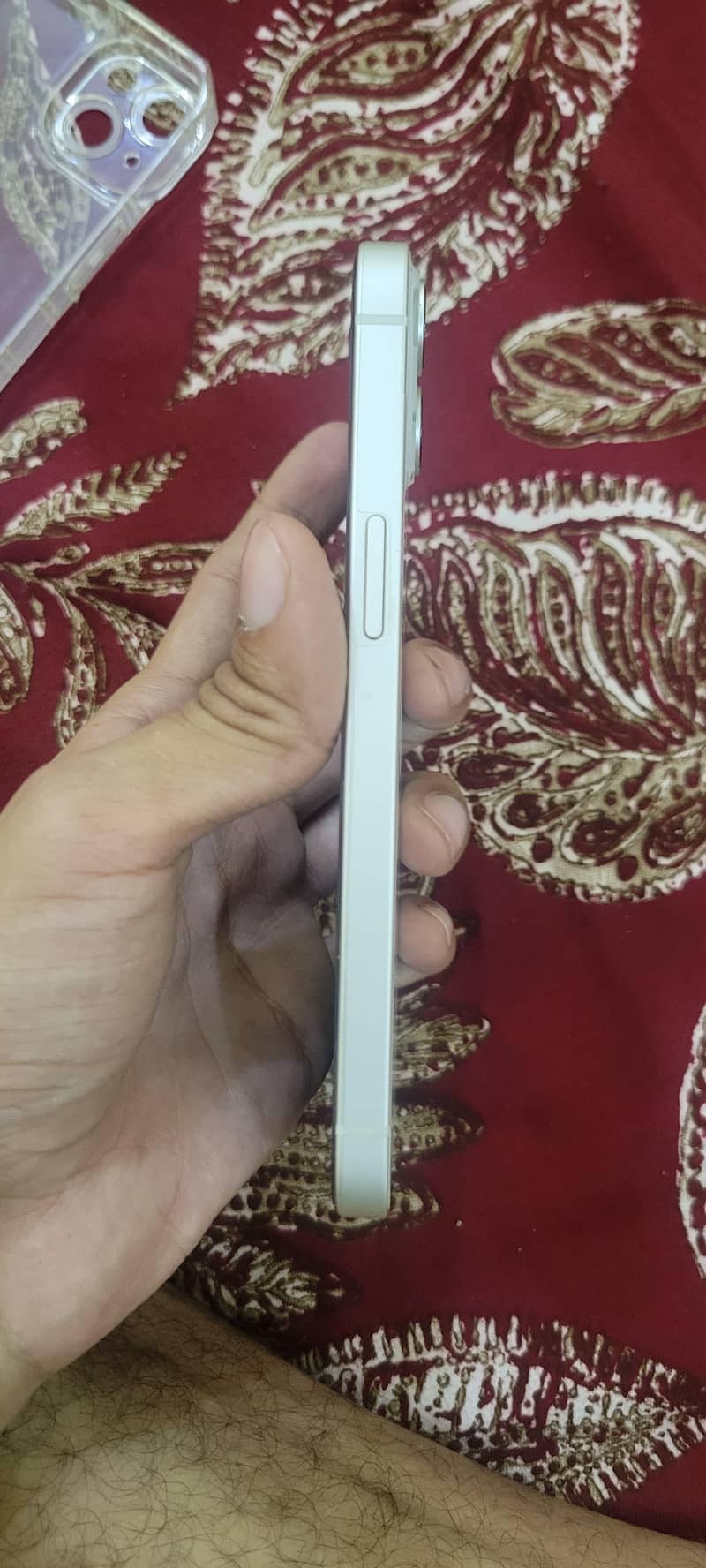 Apple iPhone 13 1