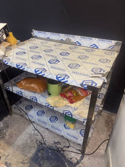 Prep table for fastfood
