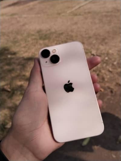 Apple iPhone 13