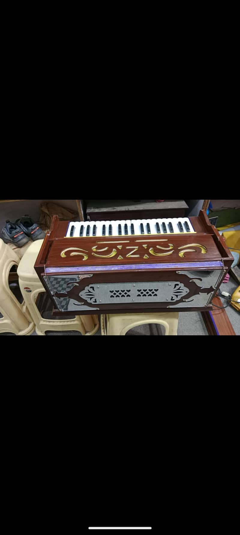 indian harmonium 18