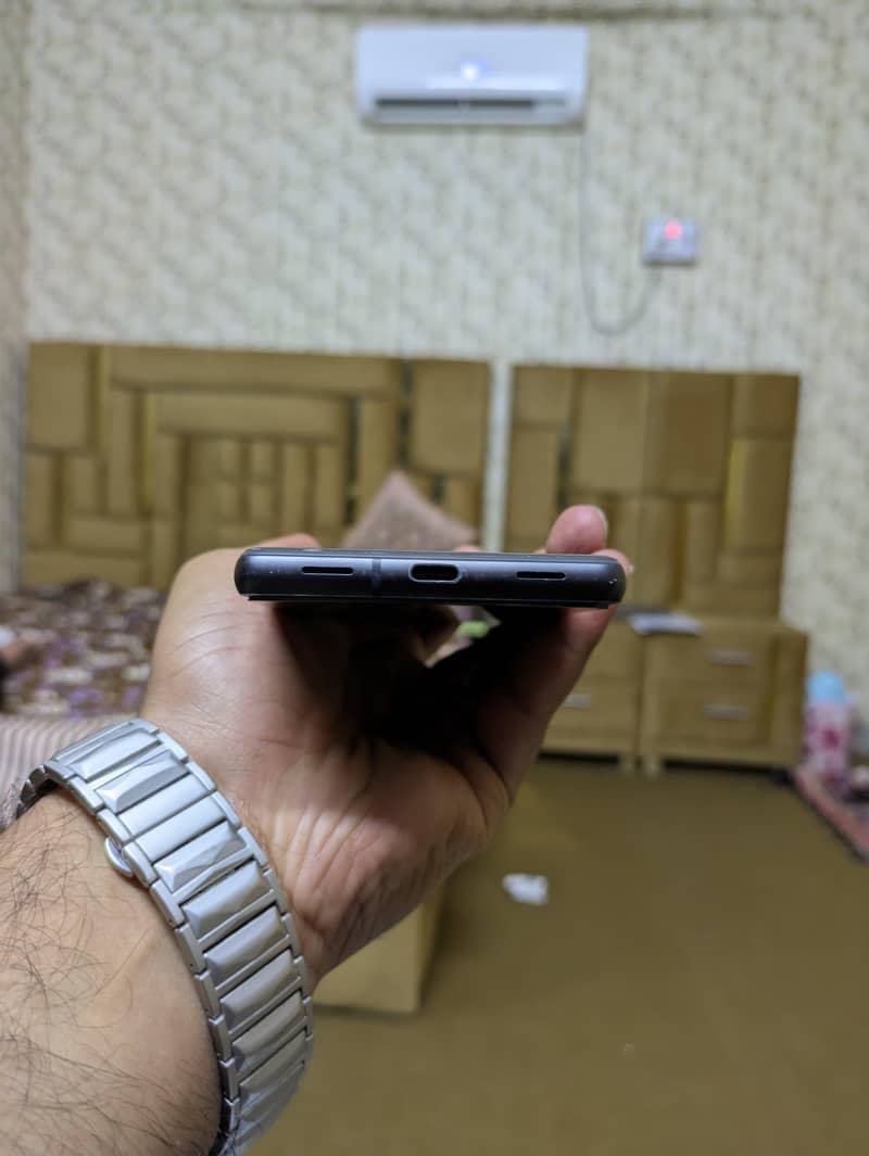 Google Pixel 7a 1