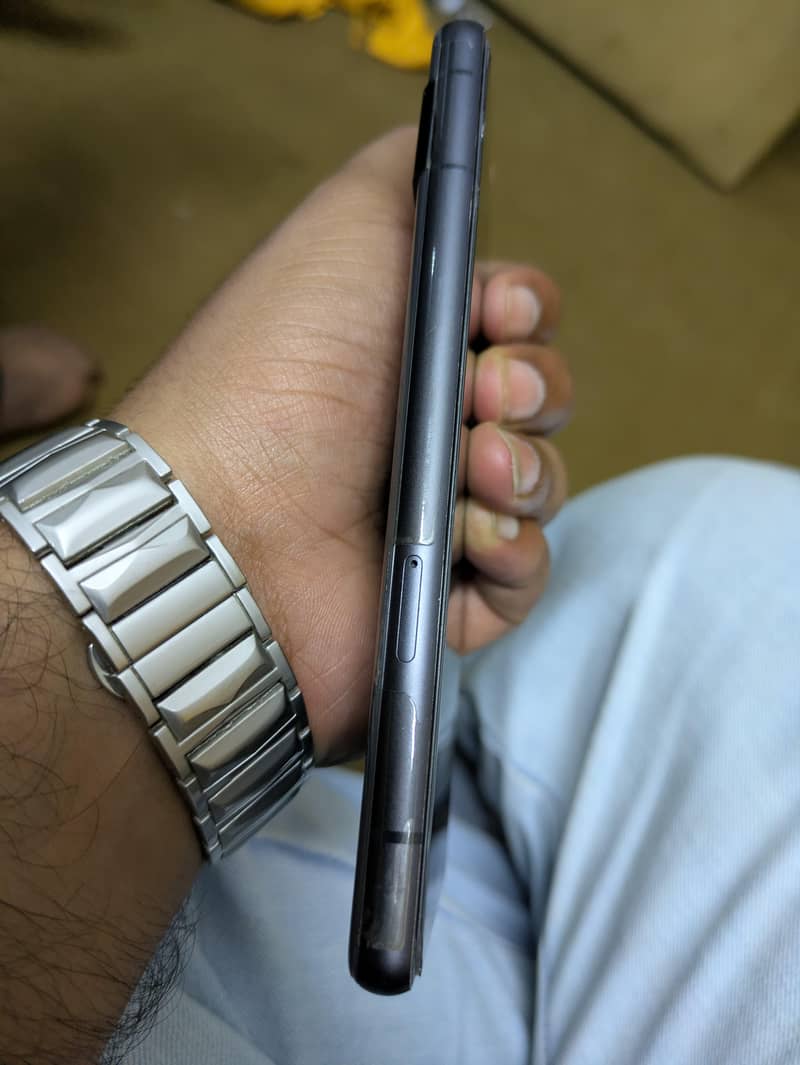 Google Pixel 7a 4