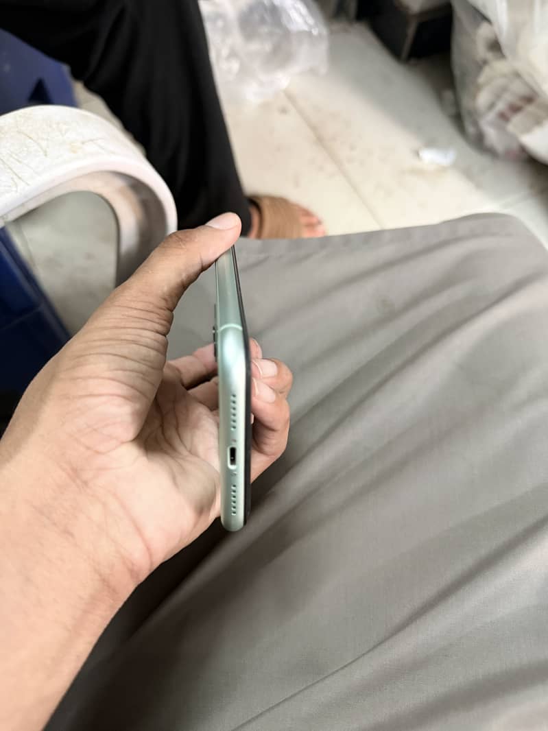 Apple iPhone 11 1