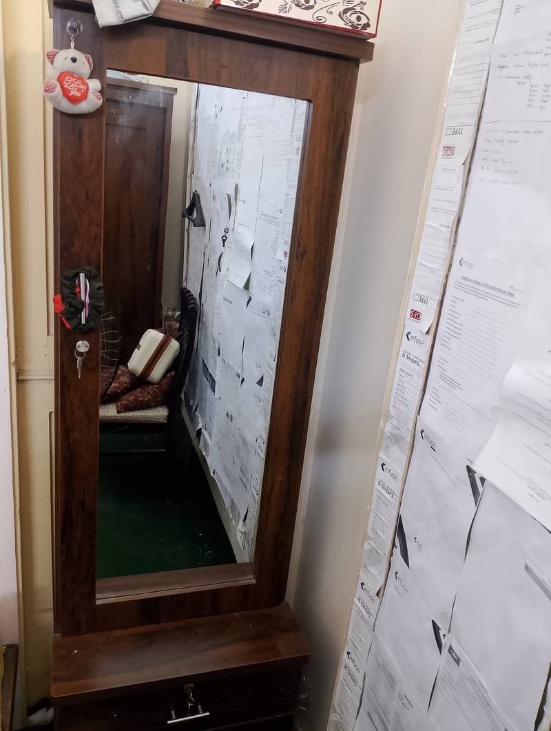 Dressing table 1