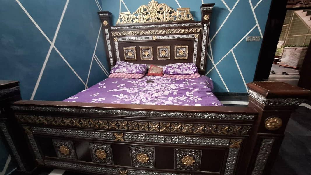 king bed 1