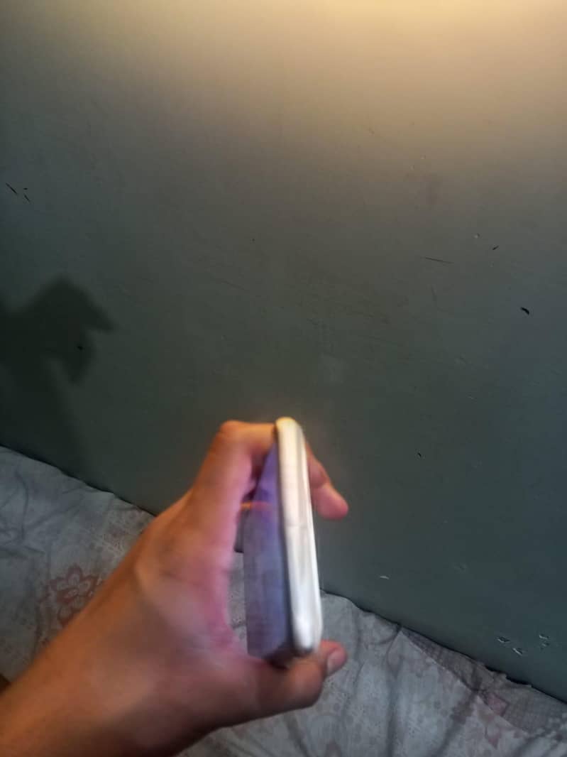 Google Pixel 7 5