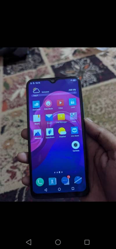 Vivo Y17