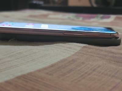 Samsung Mobile S20 5g 8.128 gb