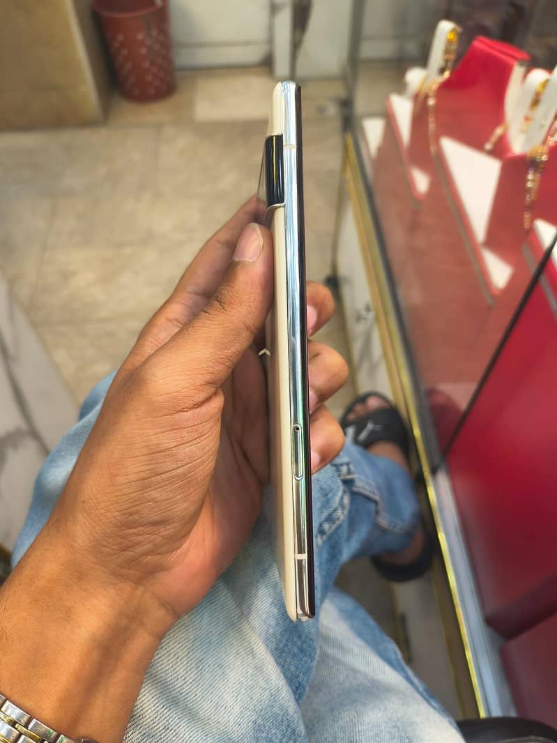 Google Pixel 6 Pro 4