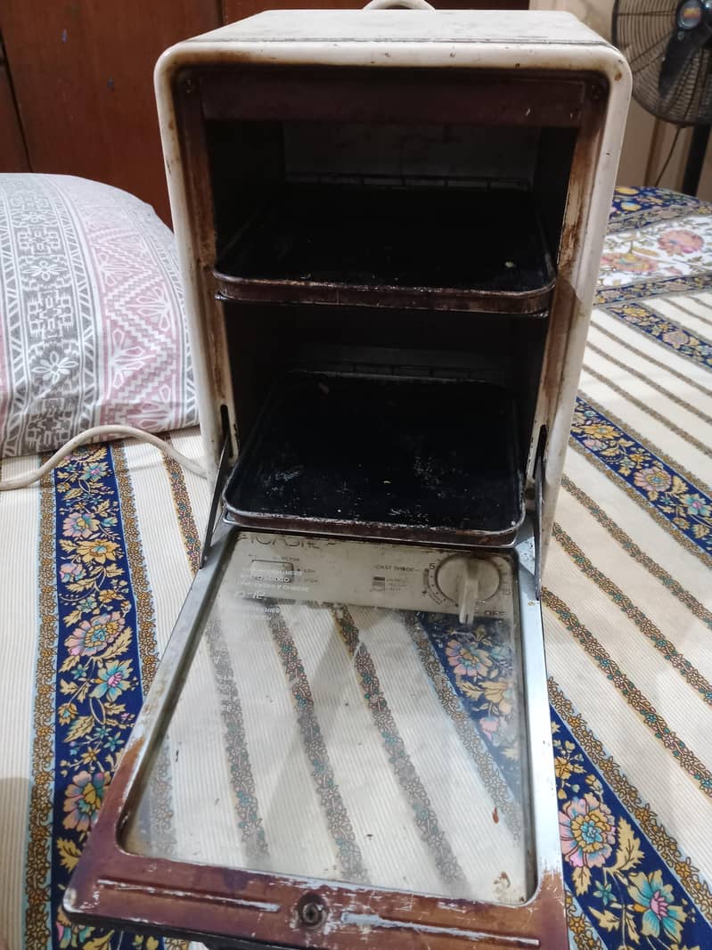 Mini oven toaster 2