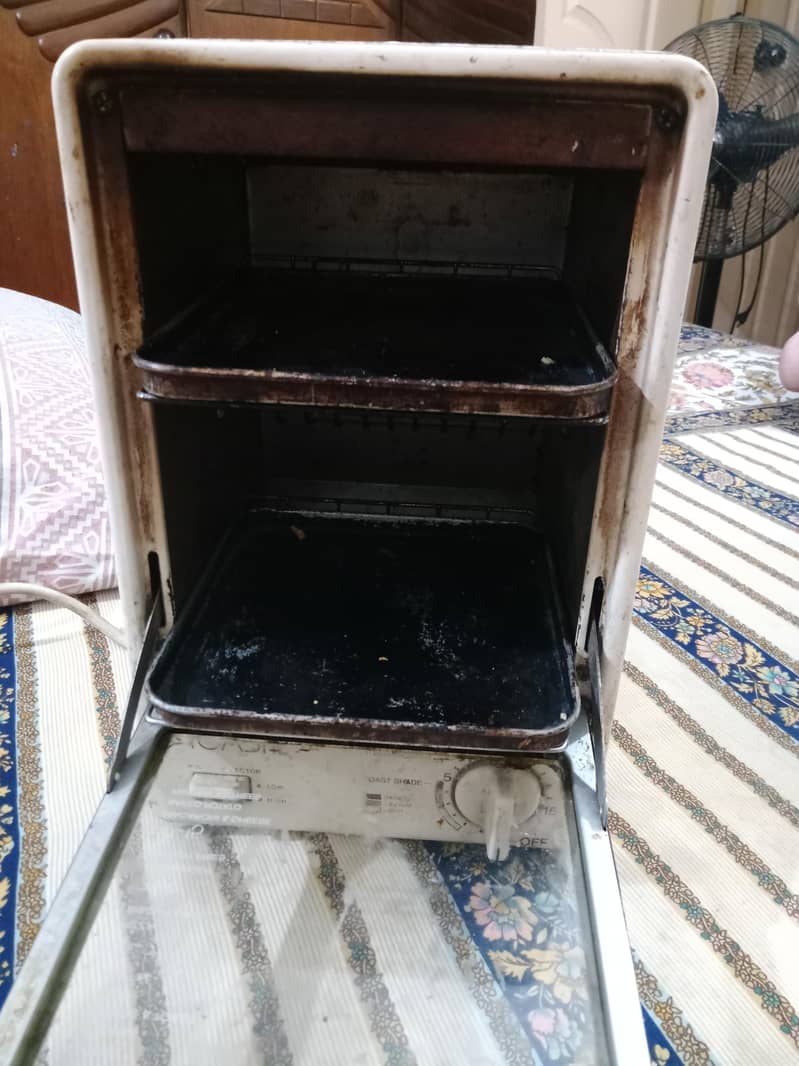 Mini oven toaster 3