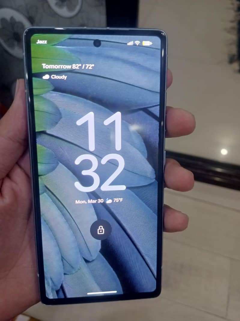 Google Pixel 7a 2