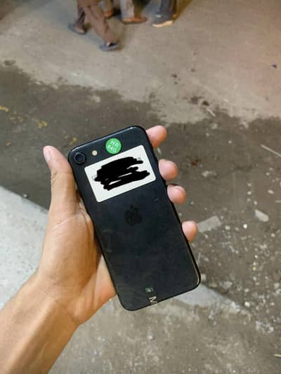 Apple iPhone SE 2 Exchange offer available