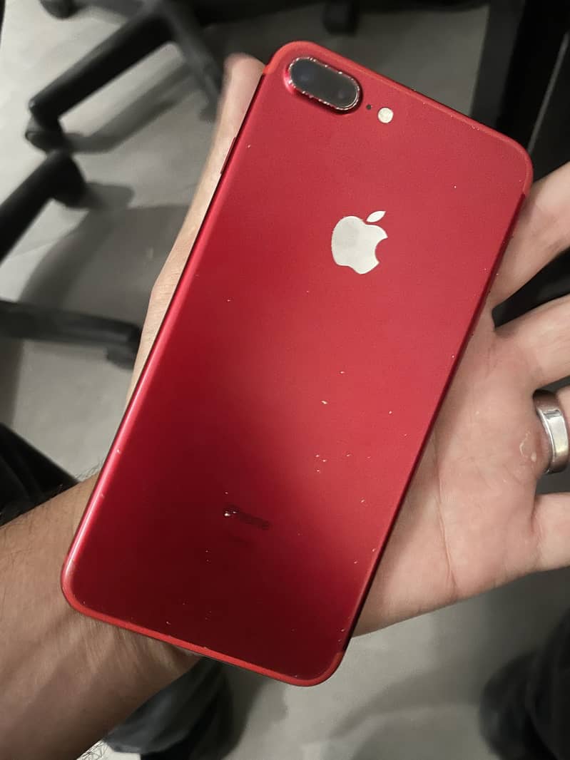 Apple iPhone 7 Plus 3